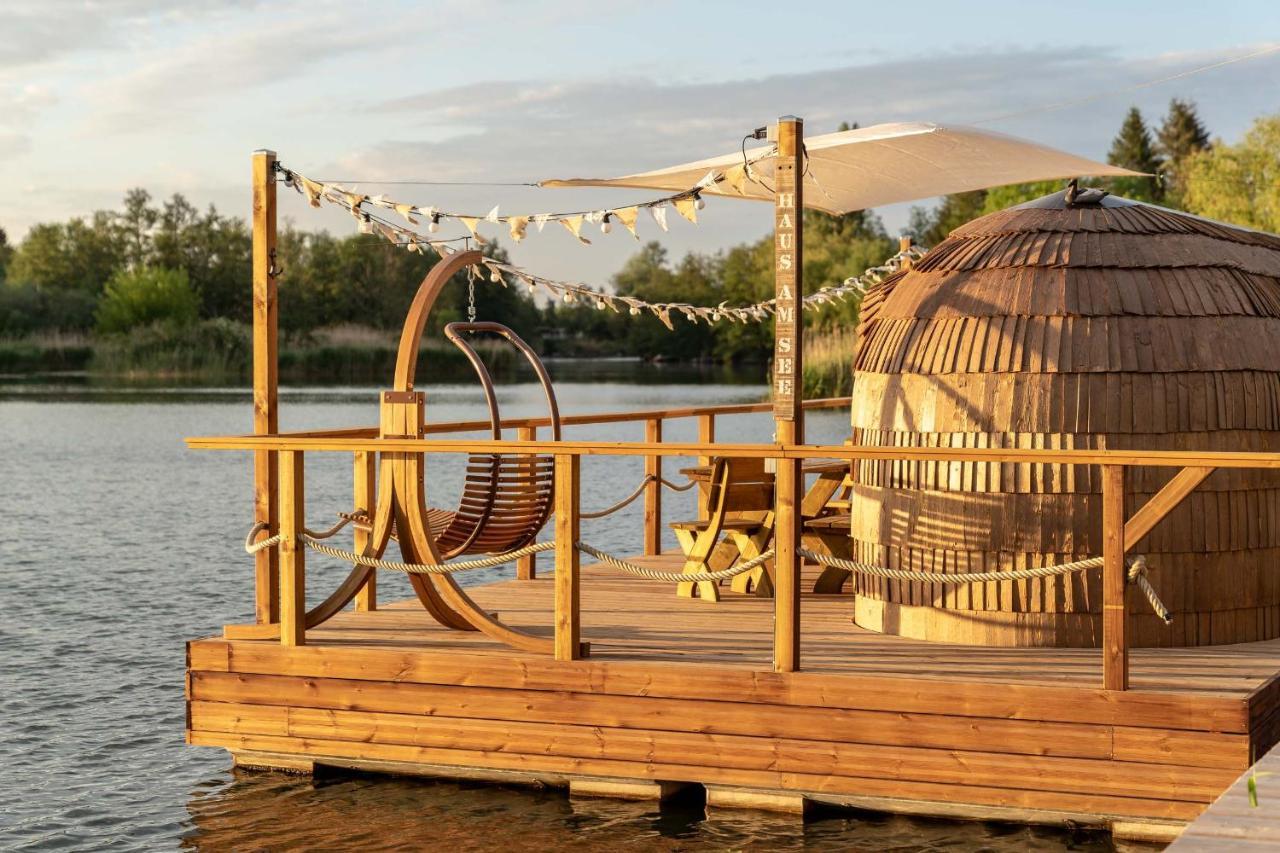 Lieblingsplatz Parey - Schwimmendes Iglu Hotel Екстериор снимка